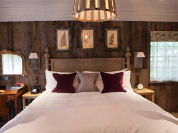 pig lodge 2.jpg