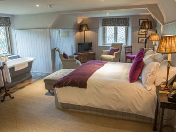 Comfy Luxe 1.jpg