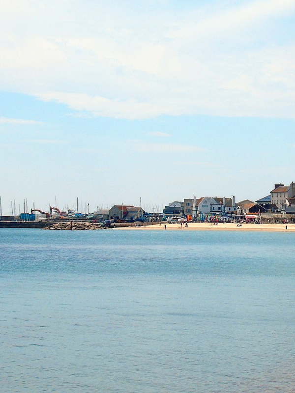 The Pig at Combe — interior and exterior view 11