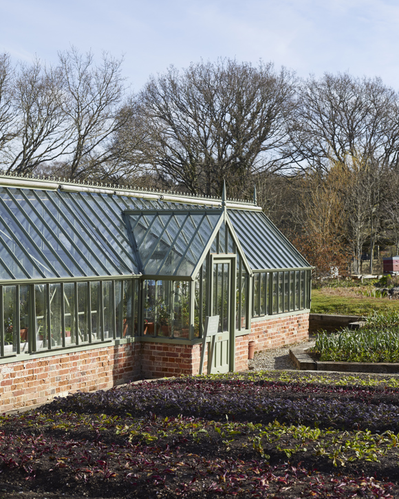 The Pig in the Wall — interior and exterior view 23