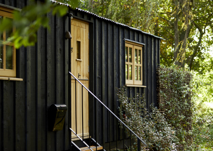 Garden & Stream Wagons at THE PIG-at Bridge Place - Garden of England, Kent
