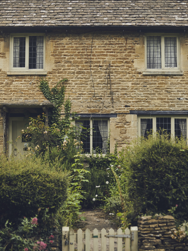 The Pig in the Cotswolds — interior and exterior view 11