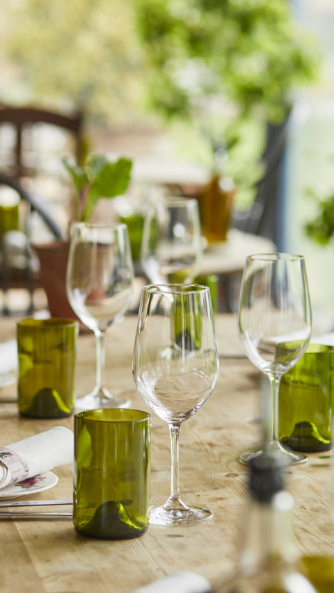 The Pig near Bath — interior and exterior view 45