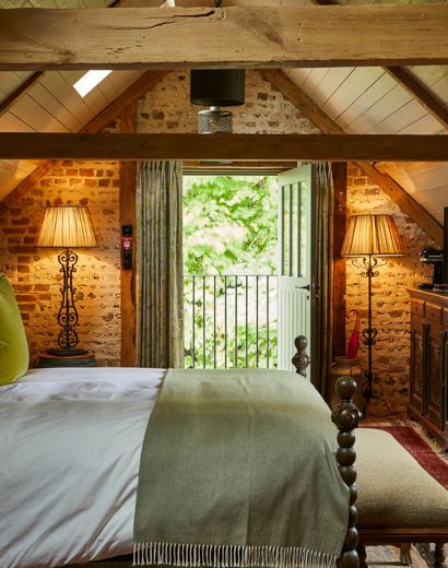 The Pig in the South Downs — interior and exterior view 30