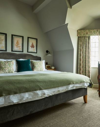 The Pig on the Beach — interior and exterior view 25