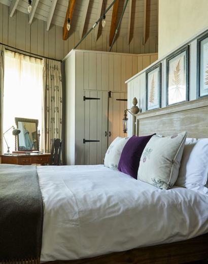 The Pig on the Beach — interior and exterior view 31