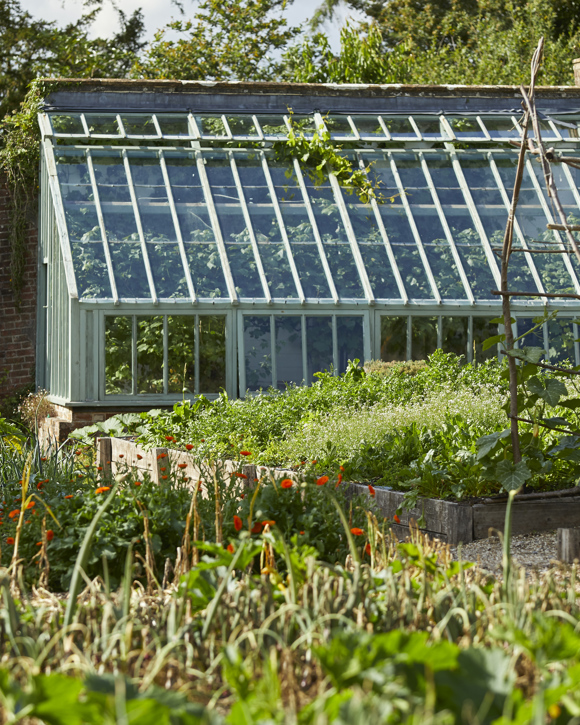 The Pig at Combe — interior and exterior view 38